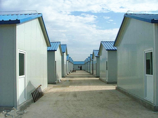 Light Steel Structure Prefabricated House , Prefab Industrial Building With Toilet Sink Shower