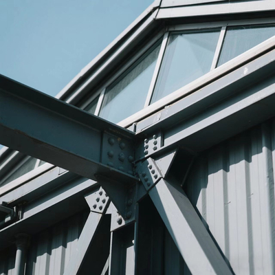 Hot Rolled Steel Frame Building with Sliding or Rolling Door