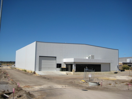 Low Carbon Steel Structure Hangar Q235B Q345B Prefabricated Building
