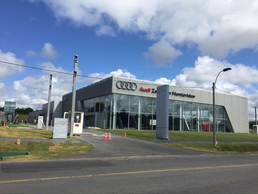Prefab Steel Structure Commercial Building with Sandwich Panels